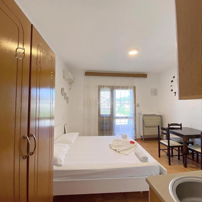 Arlind'S Apartaments Avlonya Dış mekan fotoğraf