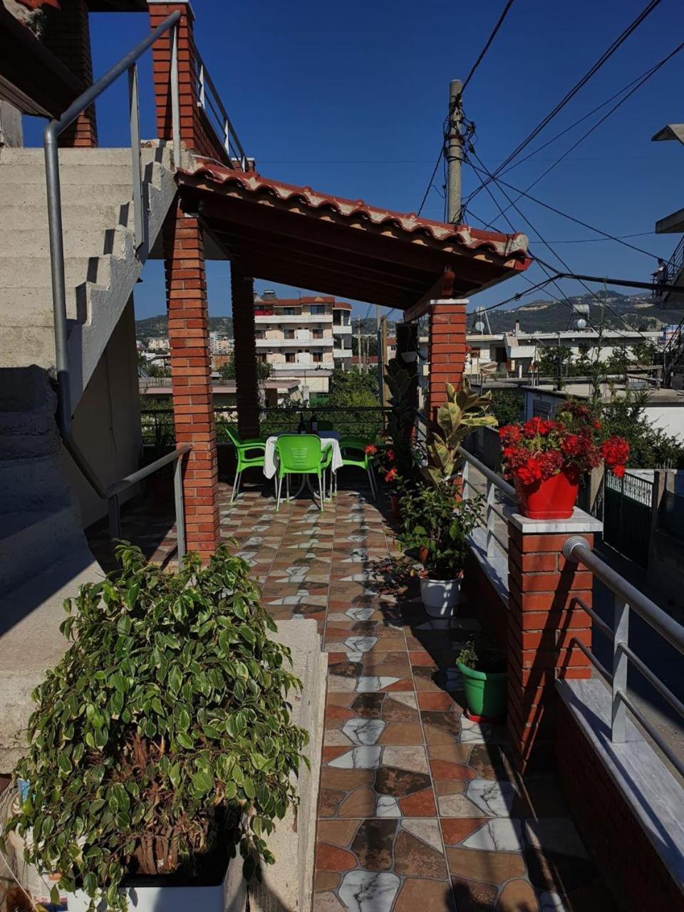 Arlind'S Apartaments Avlonya Dış mekan fotoğraf