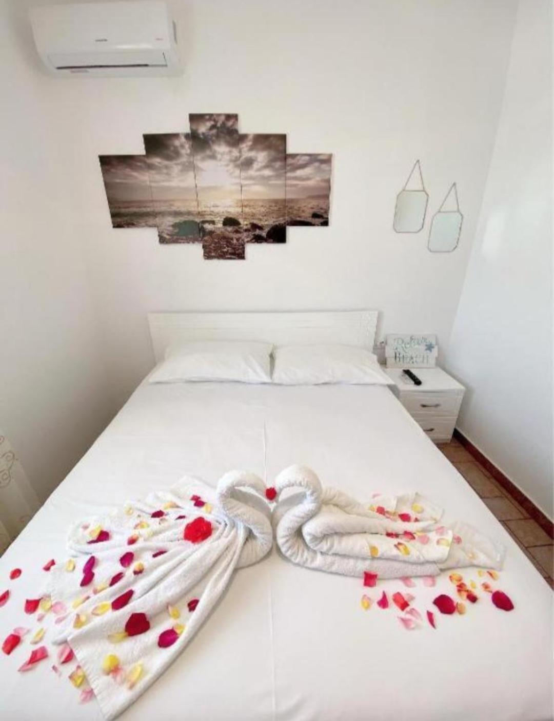 Arlind'S Apartaments Avlonya Dış mekan fotoğraf
