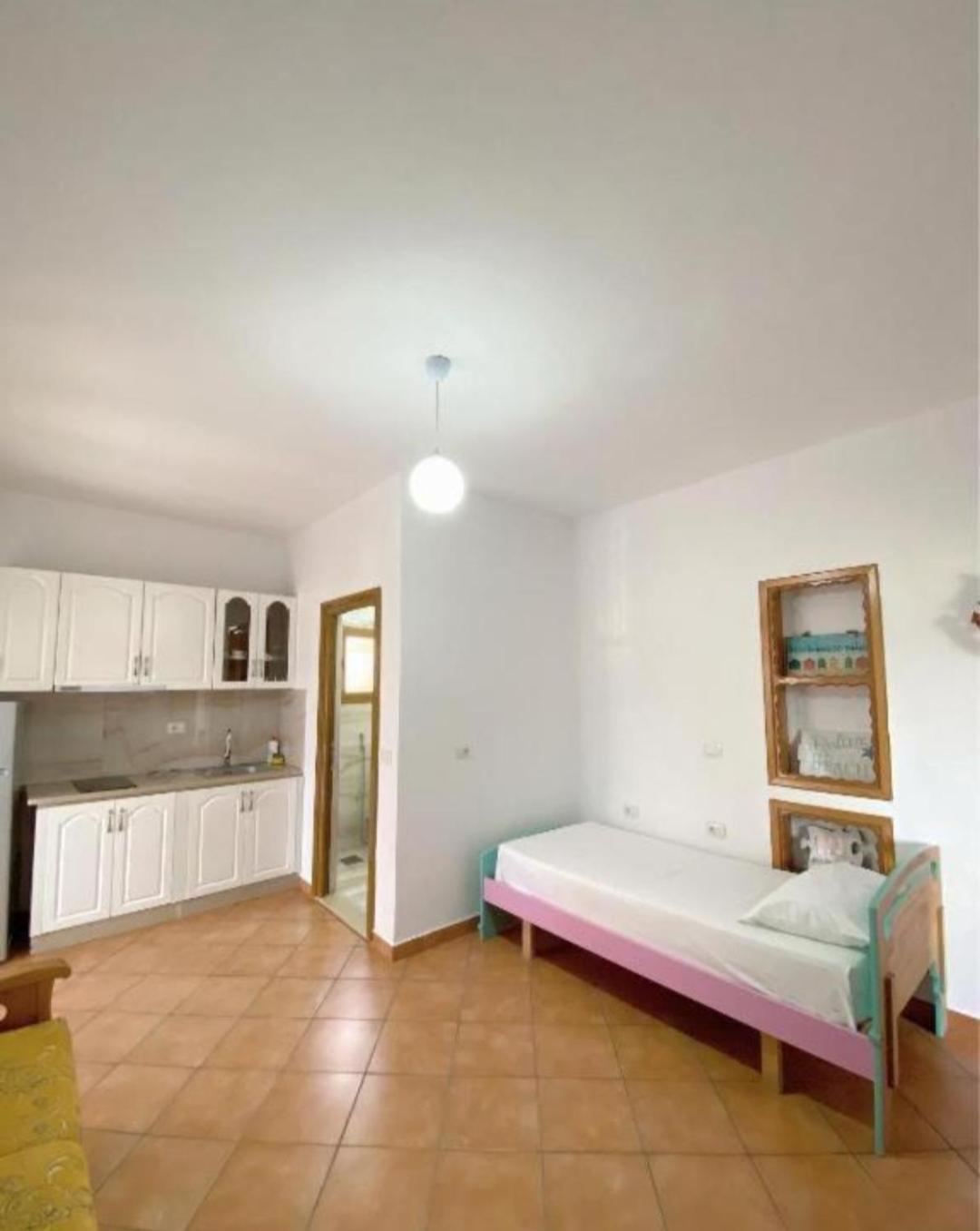Arlind'S Apartaments Avlonya Dış mekan fotoğraf